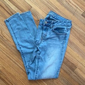 American Eagle Light Wash Jeans